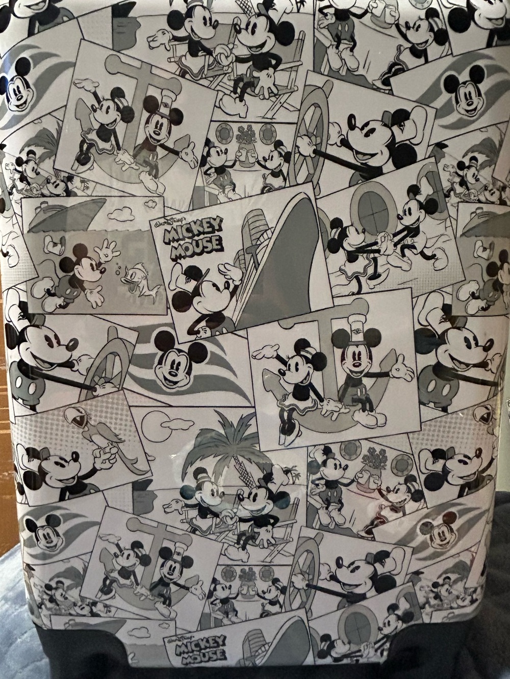 Disney Cruise Line Mickey Mouse Vintage Comic Strip Collage Hard-Shell Suitcase